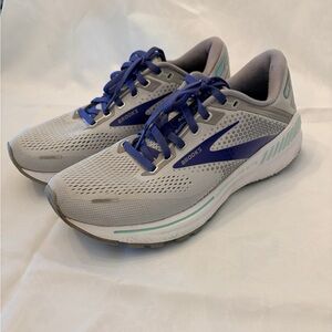 Brooks Adrenaline GTS 22 Women’s Athletic Shoes in Gray and Blue Size 10 Medium